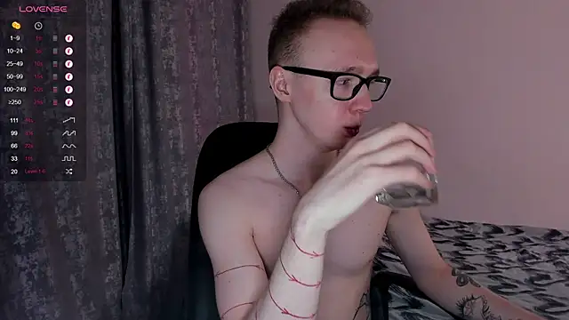 Alex silents online show from 12, 3, 2025