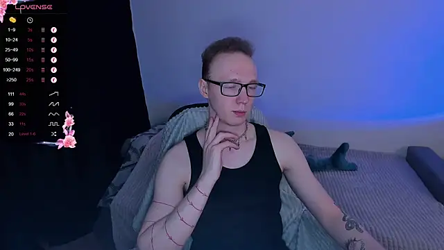 Alex silents online show from 8, 10, 2025