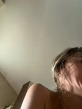 Snapshot of casalinga88 chatting on 17, 6, 2026 casalinga88 online show from 17, 6, 2026