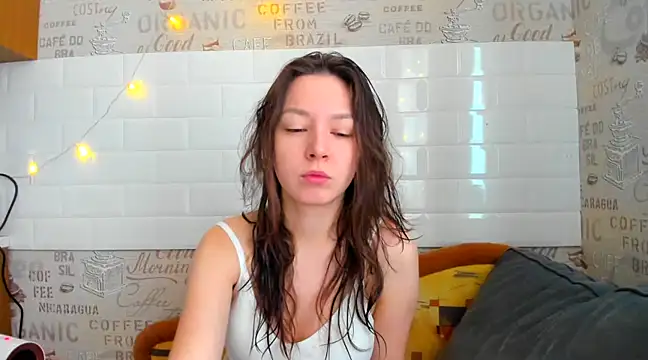 Adela Vetta online show from 11, 2, 2025