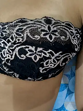 Snapshot of fernandasweet chatting on 23, 1, 2025 fernandasweet online show from 23, 1, 2025