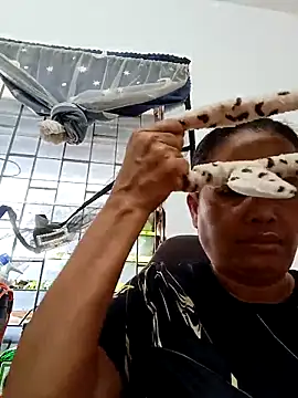 Snapshot of Fon_Bigboobs chatting on 13, 9, 2025 Fon Bigboobs online show from 13, 9, 2025