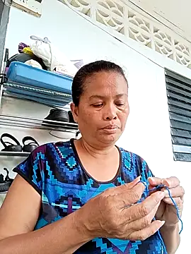 Snapshot of Fon_Bigboobs chatting on 27, 9, 2025 Fon Bigboobs online show from 27, 9, 2025