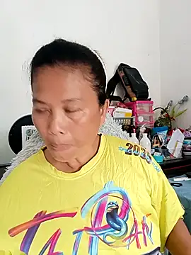 Snapshot of Fon_Bigboobs chatting on 1, 10, 2025 Fon Bigboobs online show from 1, 10, 2025