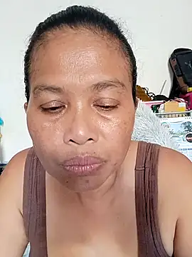 Snapshot of Fon_Bigboobs chatting on 2, 10, 2025 Fon Bigboobs online show from 2, 10, 2025