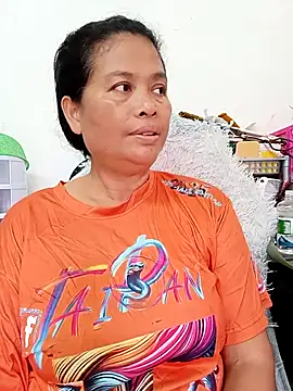 Snapshot of Fon_Bigboobs chatting on 6, 10, 2025 Fon Bigboobs online show from 6, 10, 2025