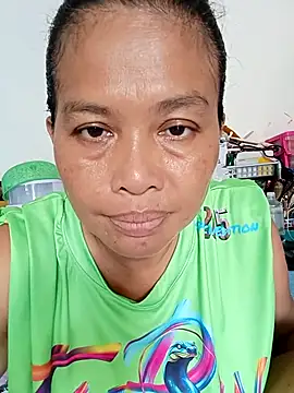 Snapshot of Fon_Bigboobs chatting on 7, 10, 2025 Fon Bigboobs online show from 7, 10, 2025