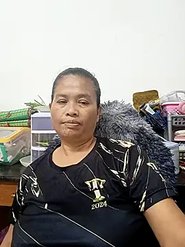 Snapshot of Fon_Bigboobs chatting on 21, 10, 2025 Fon Bigboobs online show from 21, 10, 2025