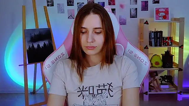 AliceCharmy online show from 10, 1, 2025