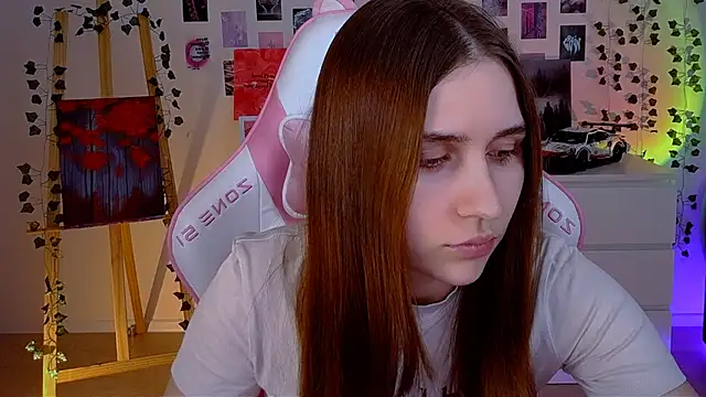 AliceCharmy online show from 26, 2, 2025