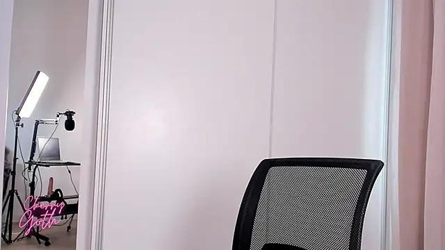 CherryGoth online show from 14, 2, 2025