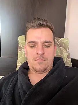 Huge cock22cm online show from 1, 3, 2026