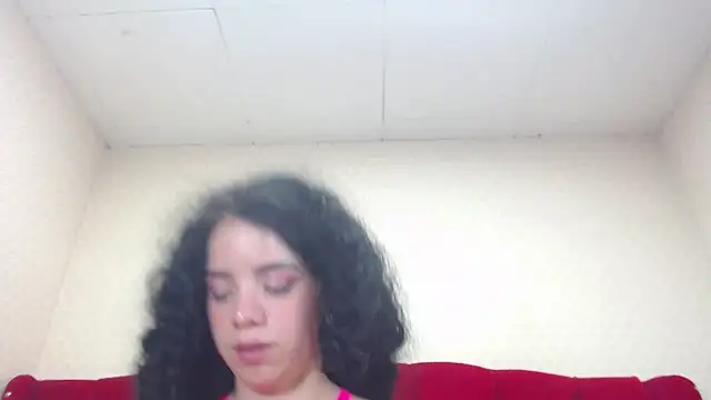 EmmaCowperr online show from 3, 2, 2025