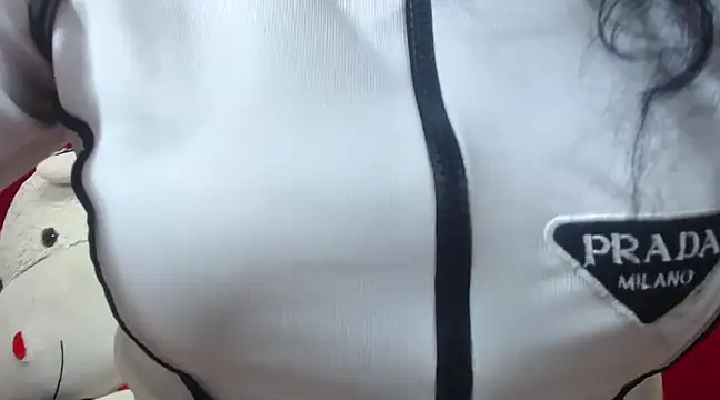 EmmaCowperr online show from 5, 2, 2025