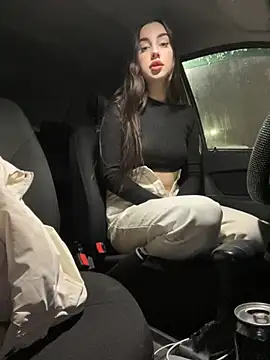 littlebitchess online show from 15, 1, 2025