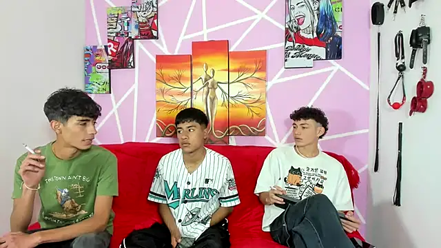 oliverhot2005 online show from 11, 1, 2025