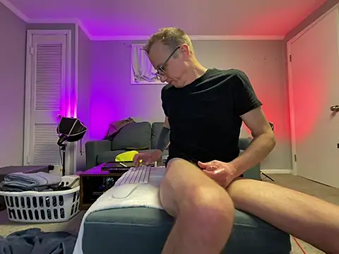 mouser21212 online show from 6, 2, 2025