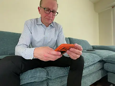 Snapshot of mouser21212 chatting on 3, 4, 2026 mouser21212 online show from 3, 4, 2026