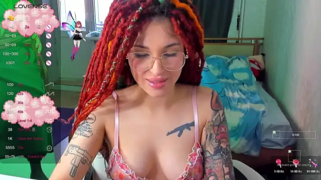 Snapshot of folinskayyya chatting on 18, 9, 2025 folinskayyya online show from 18, 9, 2025