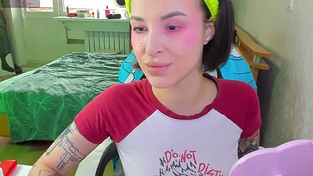 folinskayyya online show from 10, 4, 2026