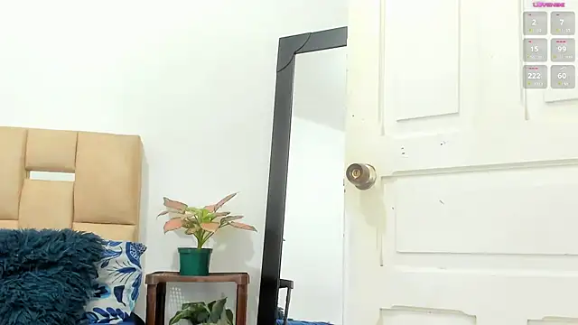 Alishagoddes online show from 24, 2, 2025