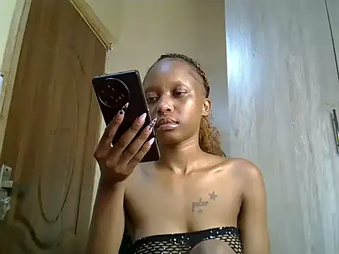 Snapshot of sharn_sugar chatting on 16, 10, 2025 sharn sugar online show from 16, 10, 2025