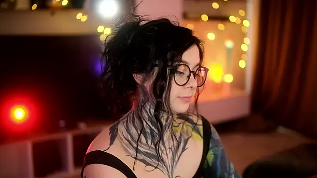 Snapshot of AcidPie chatting on 8, 3, 2025 AcidPie online show from 8, 3, 2025