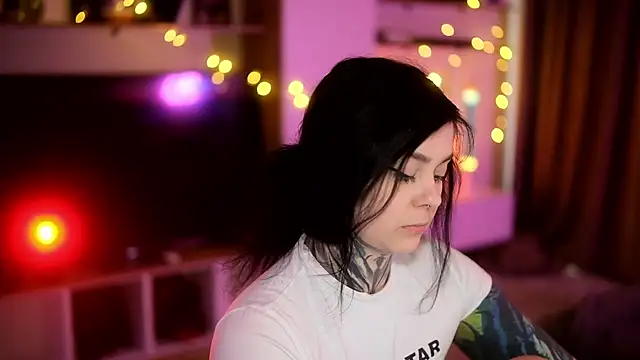 Snapshot of AcidPie chatting on 13, 3, 2025 AcidPie online show from 13, 3, 2025