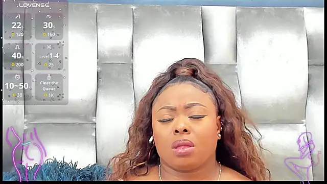 CamilaBenitez online show from 14, 9, 2025