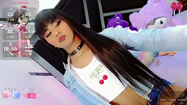 Snapshot of AlahiaDabion chatting on 21, 10, 2025 AlahiaDabion online show from 21, 10, 2025