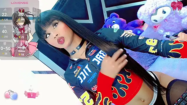 Snapshot of AlahiaDabion chatting on 8, 11, 2025 AlahiaDabion online show from 8, 11, 2025