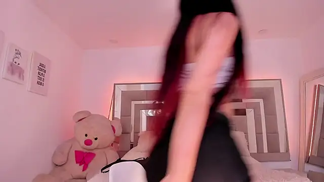 Nicolle foxy online show from 1, 2, 2025