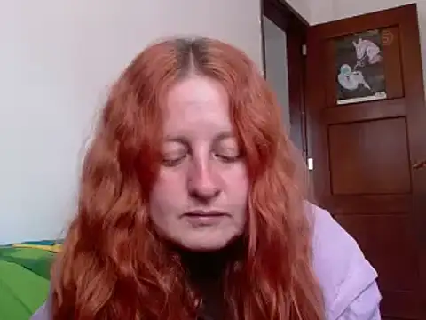 ViioletaMora online show from 15, 10, 2025