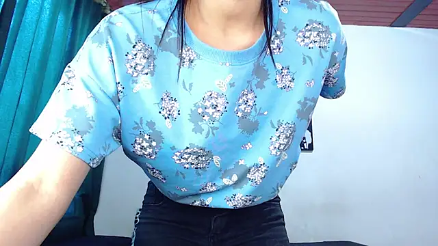 Snapshot of Ariel_Zeo1 chatting on 27, 1, 2025 Ariel Zeo1 online show from 27, 1, 2025