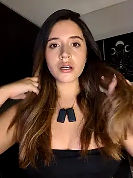 maliciaworld online show from 3, 4, 2026