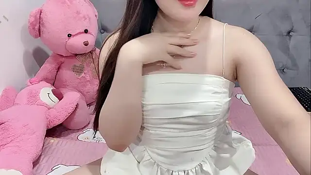 Funikio online show from 12, 9, 2025