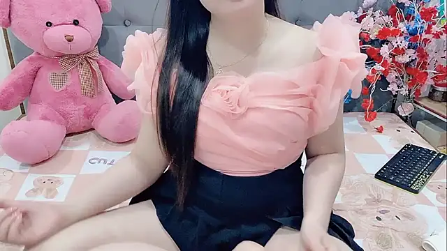 Funikio online show from 2, 12, 2025