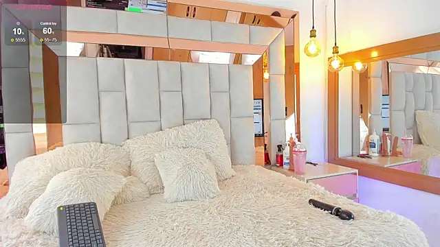 Snapshot of Salomethompson- chatting on 20, 12, 2024 Salomethompson- online show from 20, 12, 2024