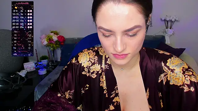 Snapshot of Camilla__one__ chatting on 4, 2, 2025 Camilla one online show from 4, 2, 2025