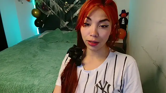 Aylinn diaz online show from 30, 10, 2025