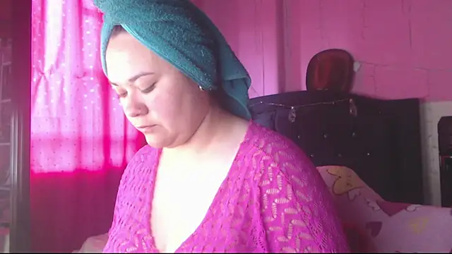 Snapshot of NikkiRous_ chatting on 18, 7, 2026 NikkiRous online show from 18, 7, 2026