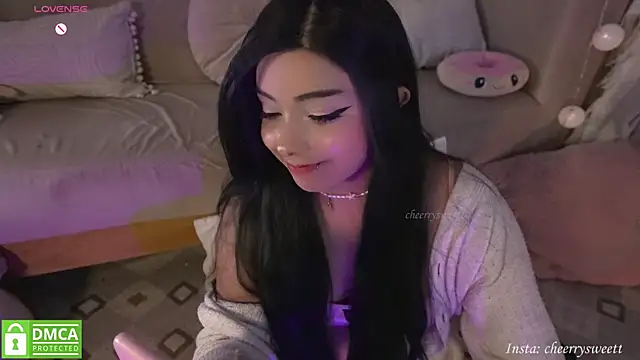 Cheerrysweett online show from 8, 10, 2025