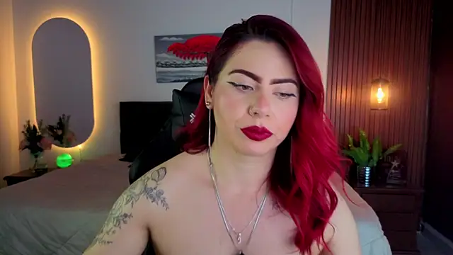 Snapshot of Dulce_charlottee chatting on 19, 5, 2026 Dulce charlottee online show from 19, 5, 2026