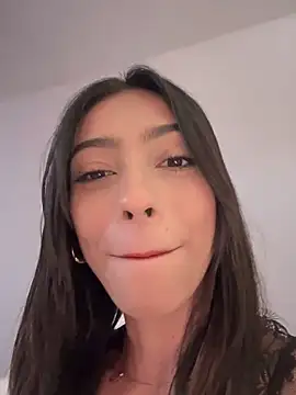 Snapshot of Ema_azel chatting on 28, 12, 2024 Ema azel online show from 28, 12, 2024