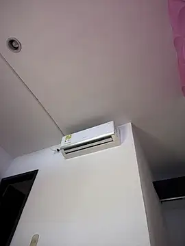 Snapshot of Ema_azel chatting on 16, 3, 2025 Ema azel online show from 16, 3, 2025