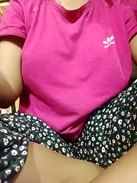 Snapshot of Im_Cute chatting on 20, 12, 2024 Im Cute online show from 20, 12, 2024