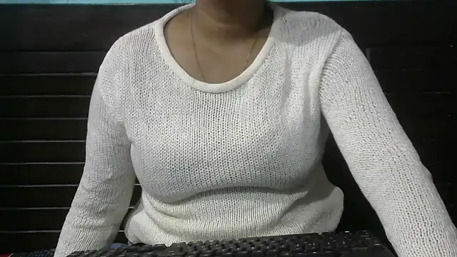 Snapshot of Im_Cute chatting on 13, 11, 2025 Im Cute online show from 13, 11, 2025