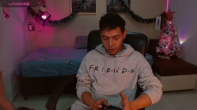 Snapshot of KokoAndRin chatting on 12, 12, 2024 KokoAndRin online show from 12, 12, 2024