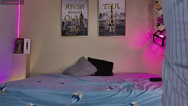 Snapshot of KokoAndRin chatting on 4, 2, 2025 KokoAndRin online show from 4, 2, 2025