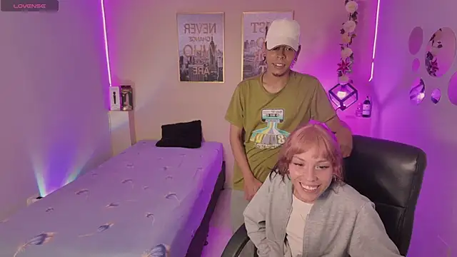 Snapshot of KokoAndRin chatting on 8, 2, 2025 KokoAndRin online show from 8, 2, 2025